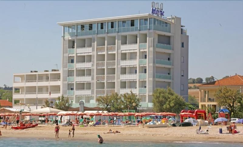 Hotel Atlantic Senigallia Exteriör bild